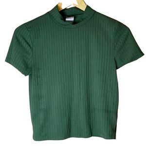 GREEN ‘NO BOUNDARIES’ RIBBED CROP TOP!!!